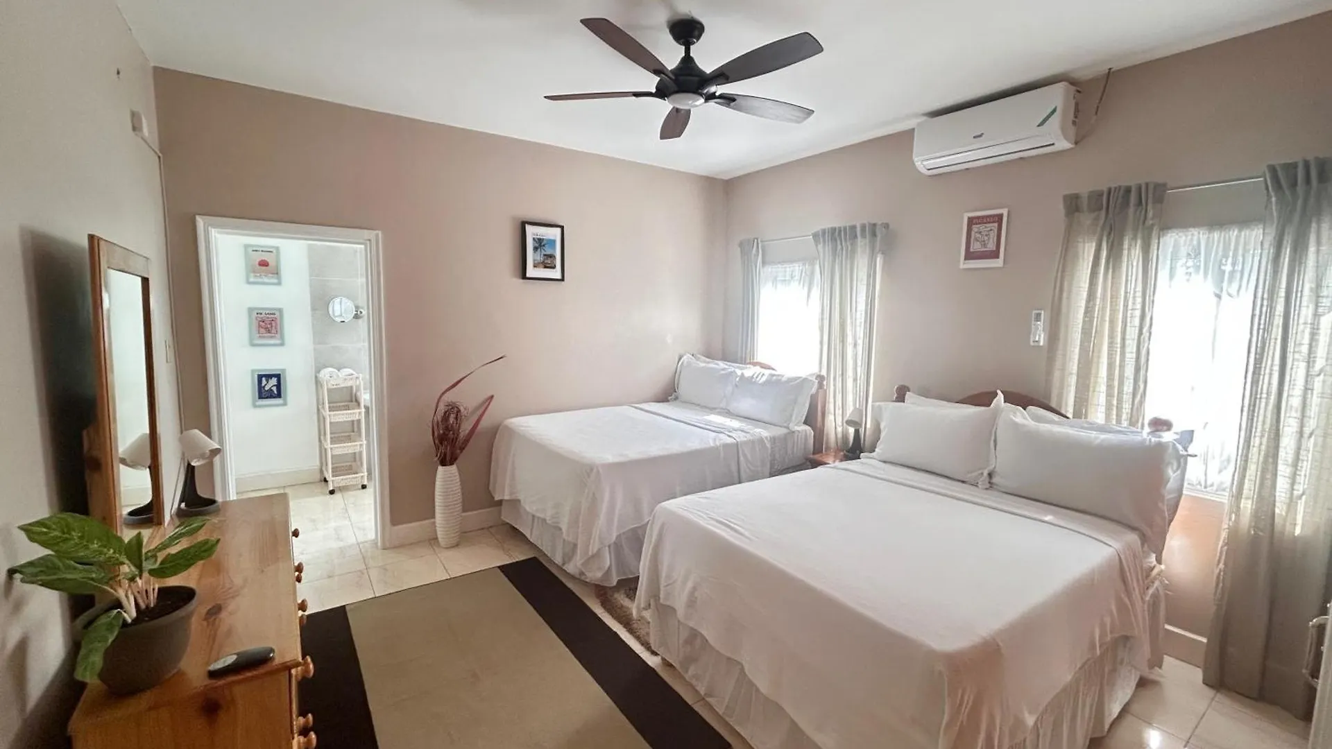 5-Bed Villa With Pool In Runaway Bay Jamaica Cardiff Hall