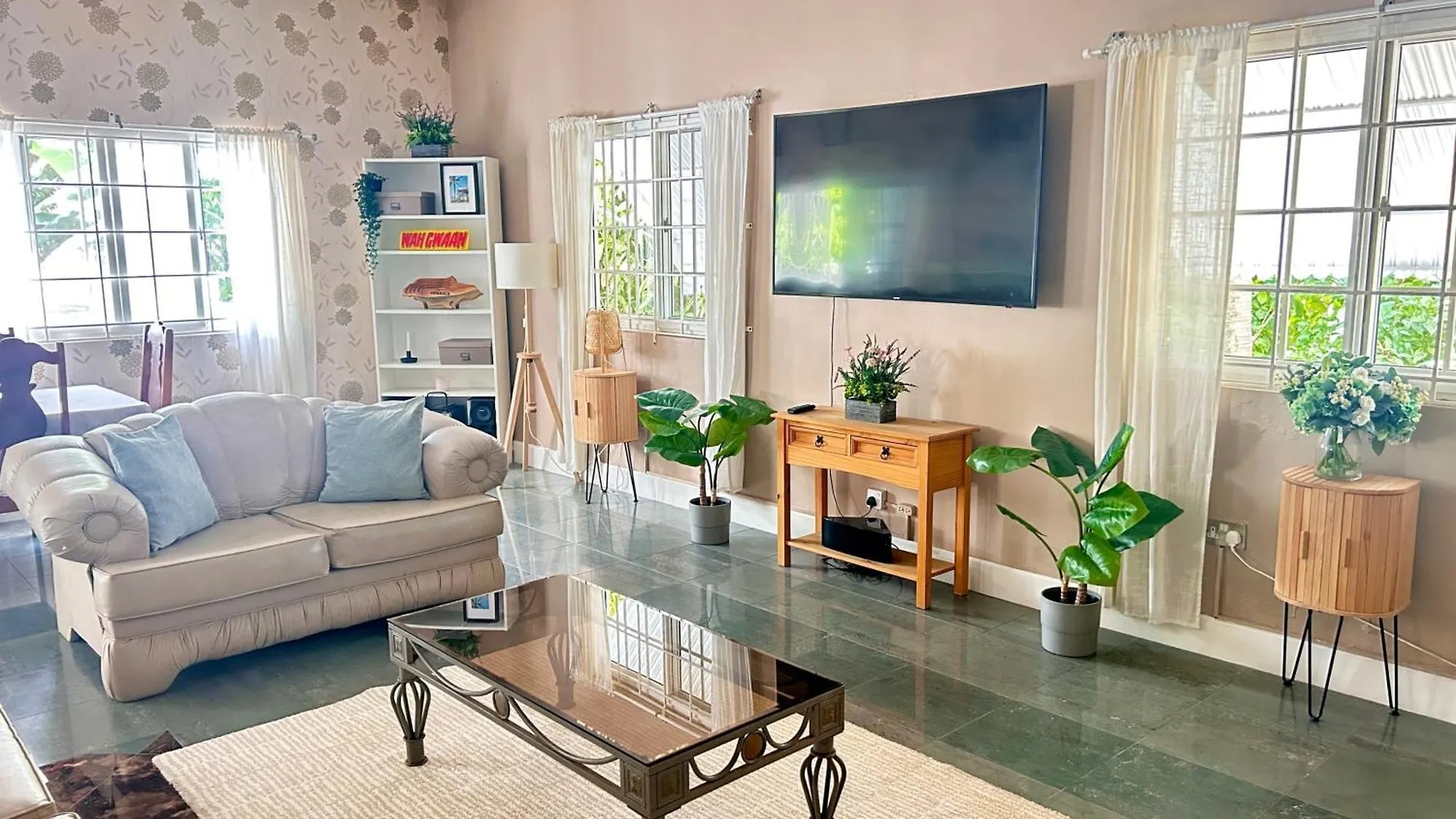 5-Bed Villa With Pool In Runaway Bay Jamaica Cardiff Hall 0*,