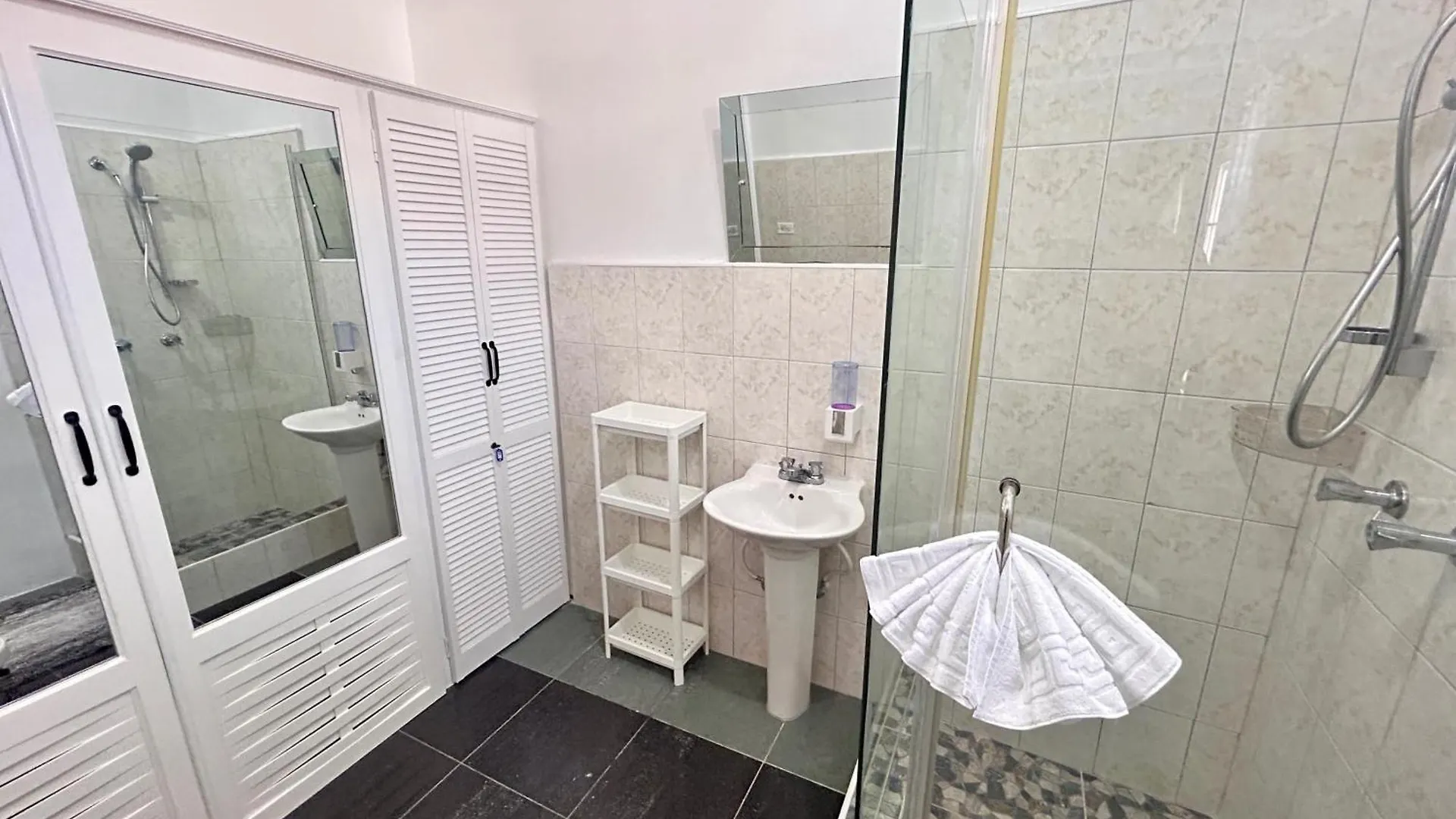 5-Bed Villa With Pool In Runaway Bay Jamaica Cardiff Hall