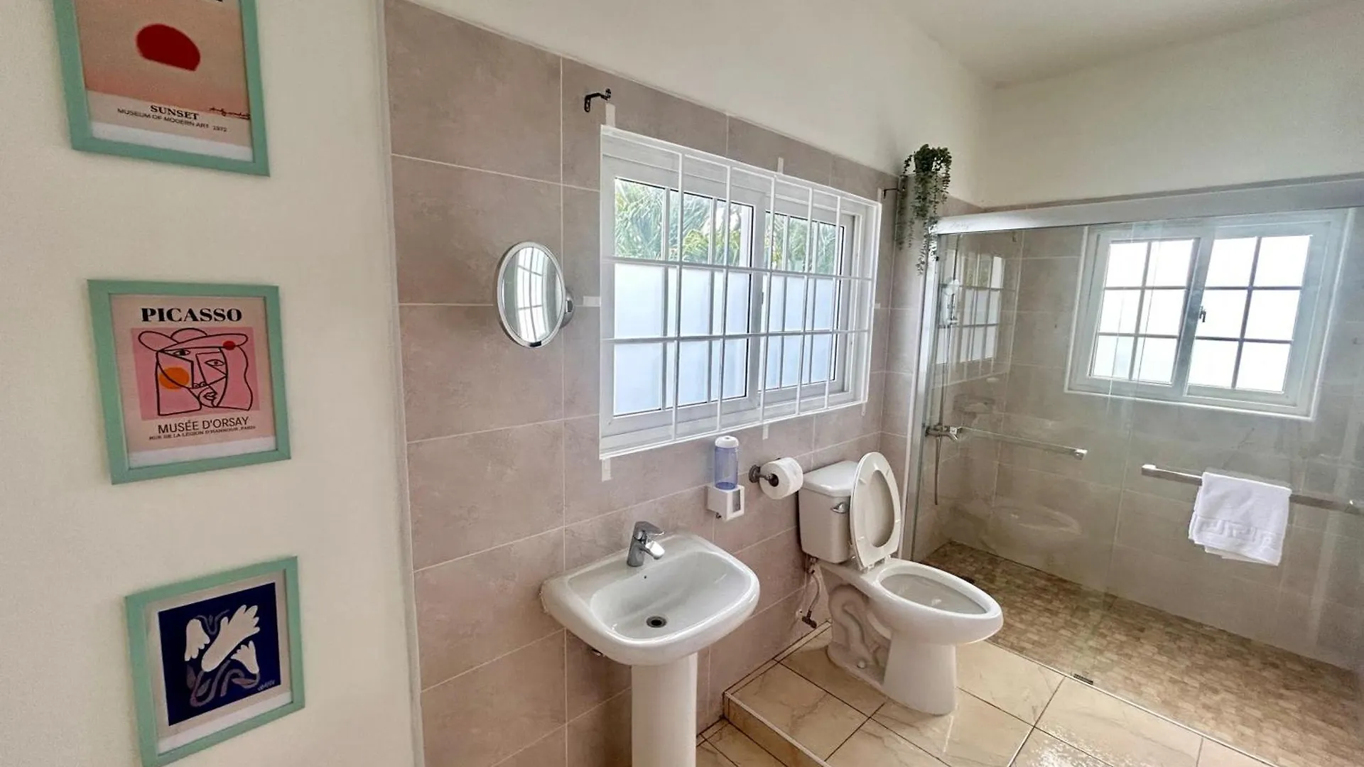 5-Bed Villa With Pool In Runaway Bay Jamaica Cardiff Hall
